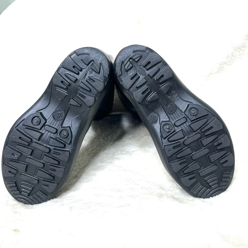 Kamik tall rain boots black size 6